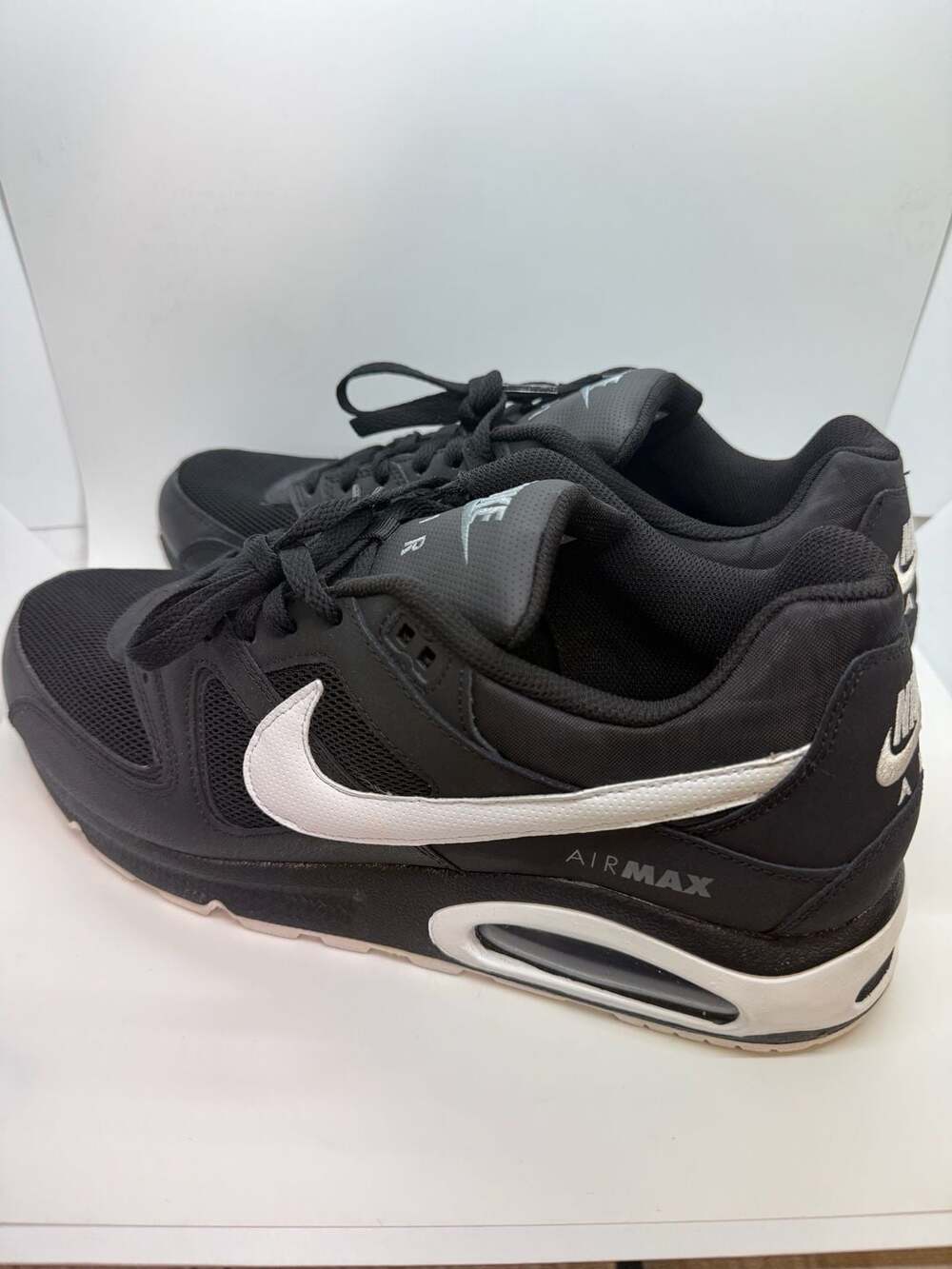 Nike Air Max Command Mens Size 13 Sneakers Black/White